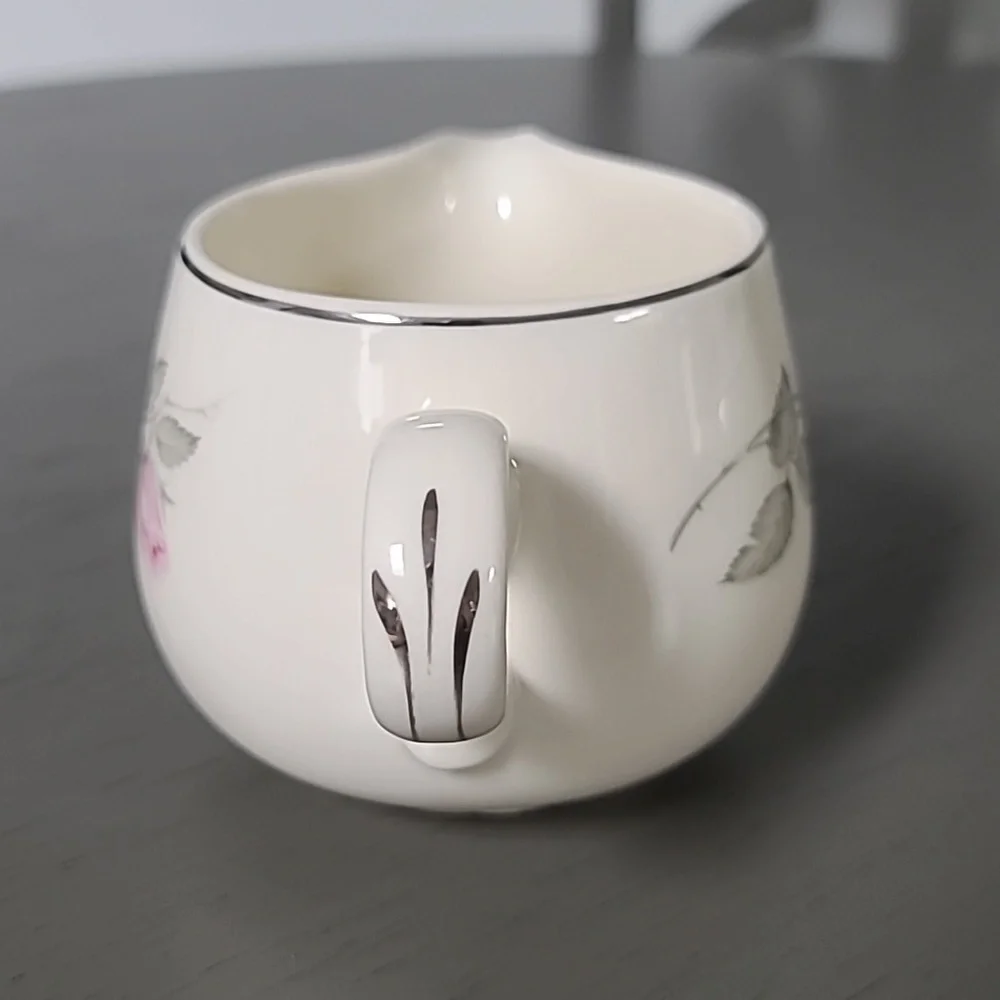 Zylstra Made In USA Floral Cream and Sugar Set